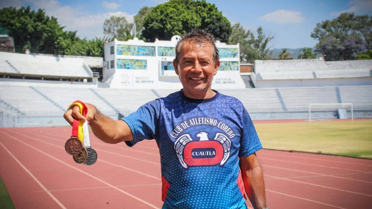 28-ENTRENADOR ORTEGA-F-INDEM