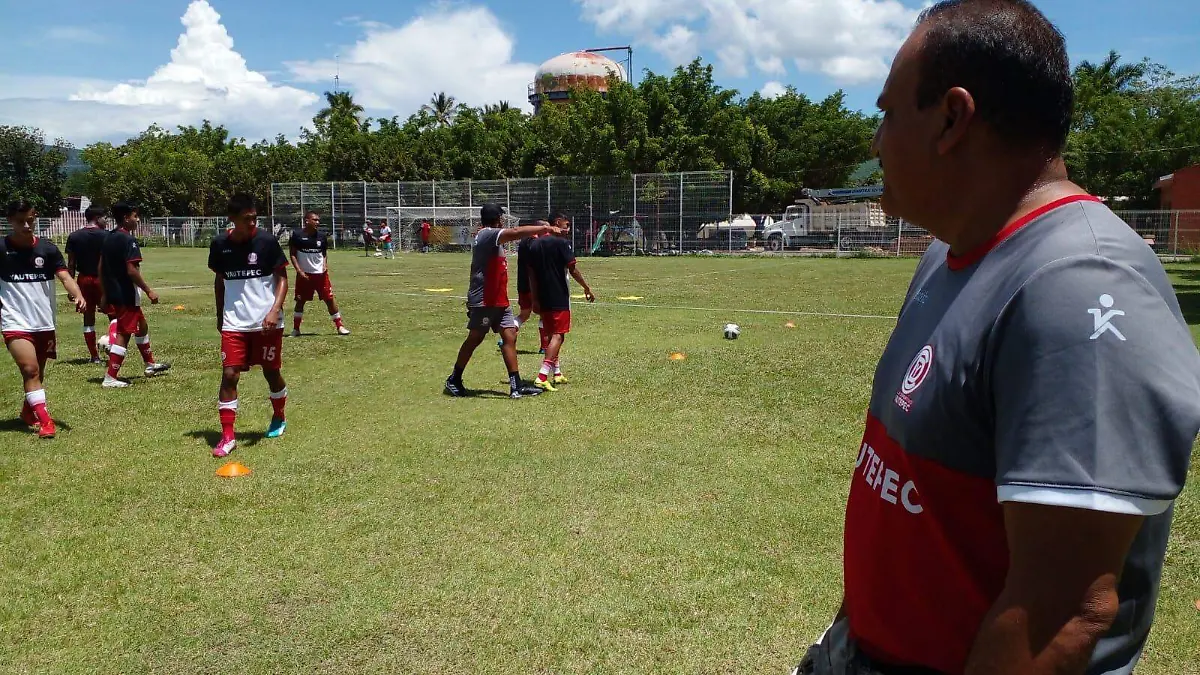 22-ENTRENADOR CDY-F-ROGER