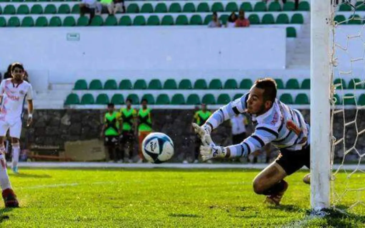 Para el duelo de mañana sólo habrá un cambio en la alineación de CanamyÓscar Garagui