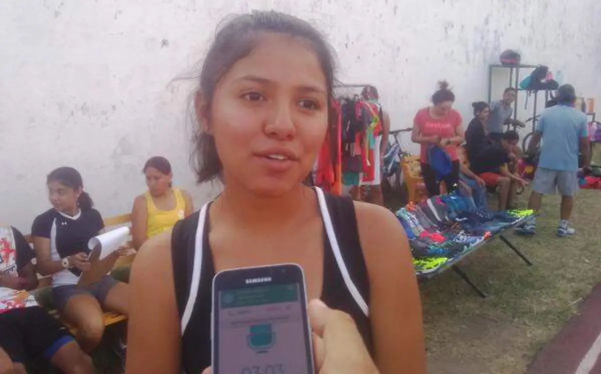 Kenia Espinoza Yáñez 