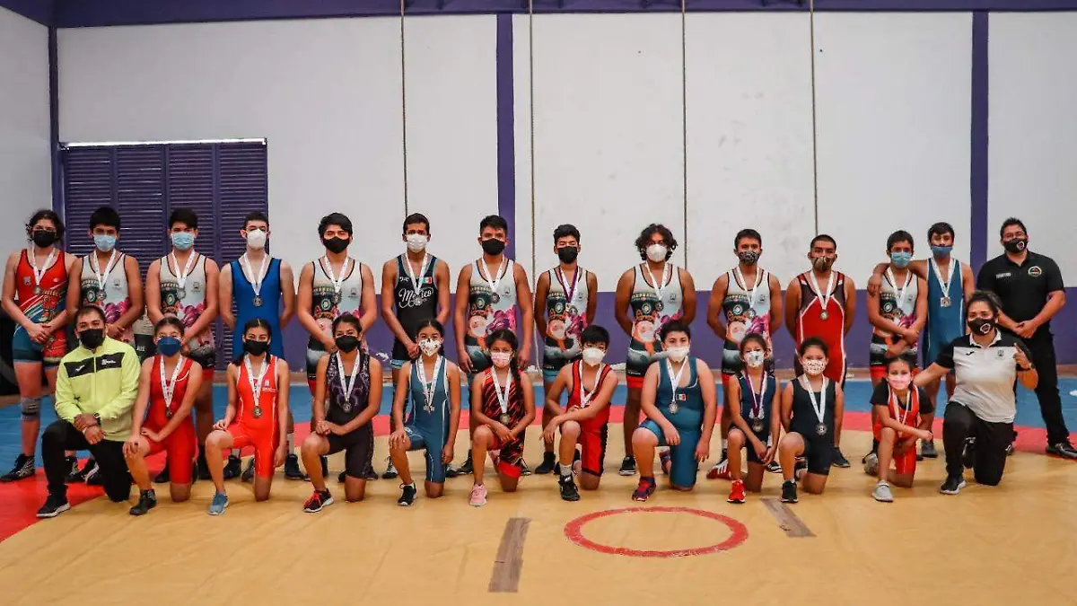 07-EN LUCHAS-F-INDEM