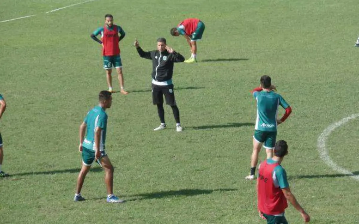 El equipo morelense realiza sus practicas con la mentalidad puesta en la fiesta grandeROGER MIXCOAC