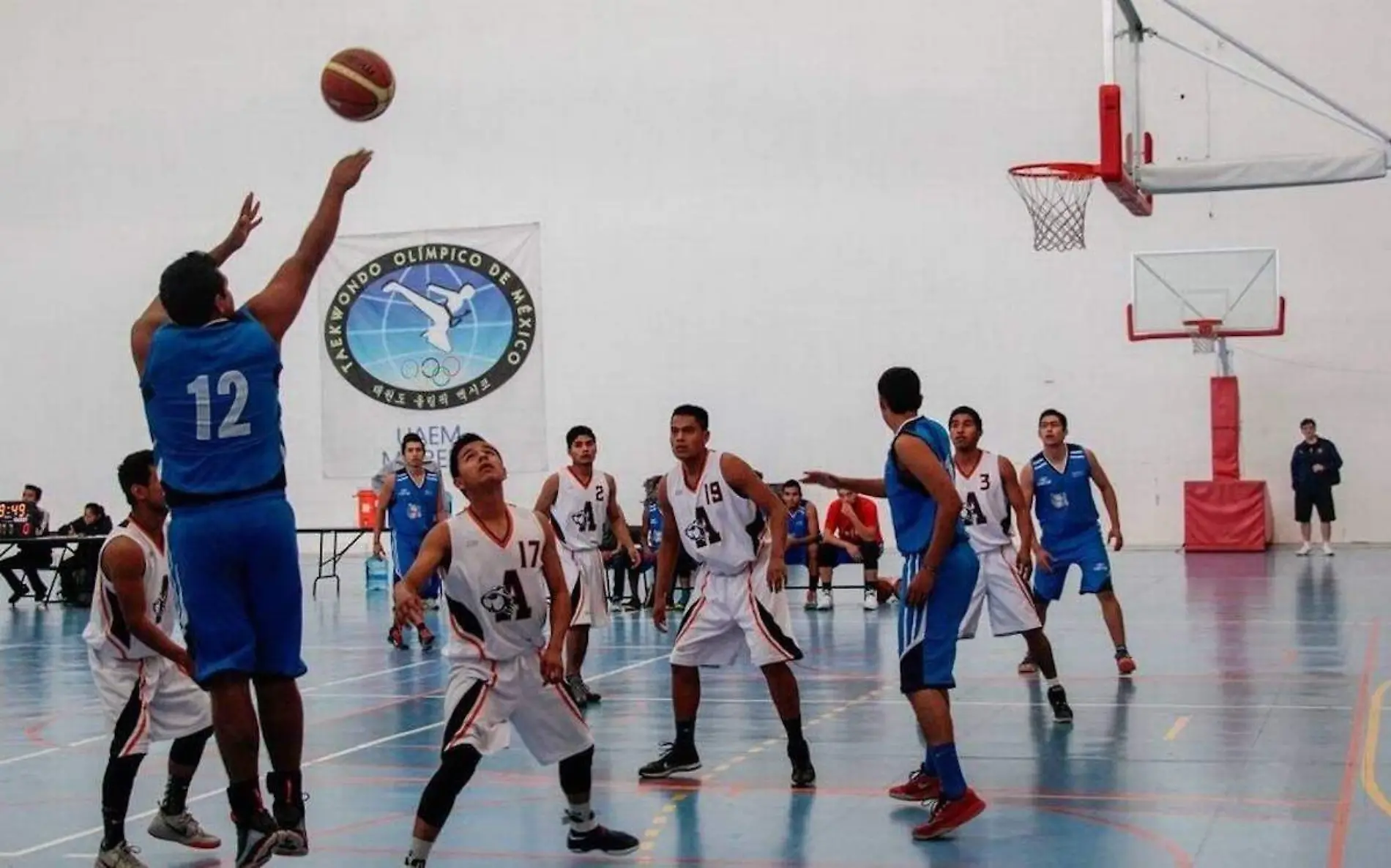 partido-basquetbol-uae