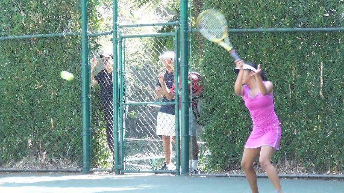 TENIS CUERNAVACA-F-ROGER