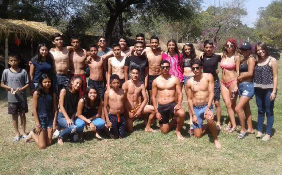 Luis Antonio Avilés Ferreiro festejó sus 17 años con una fiesta sorpresa en CuautlaÓSCAR GARAGUI