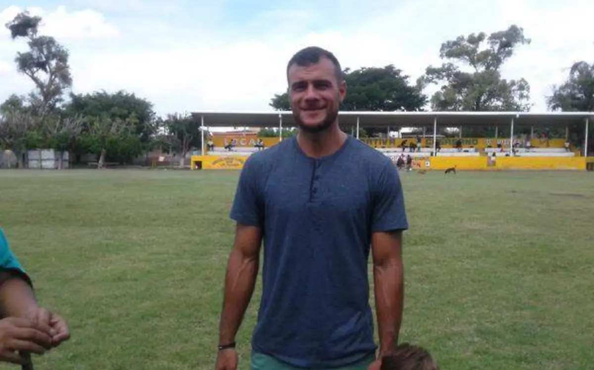 Lleva mensaje de motivación al plantel el futbolista profesional, actual integrante de la Asociación de Futbolistas ProfesionalesÓSCAR GARAGUI