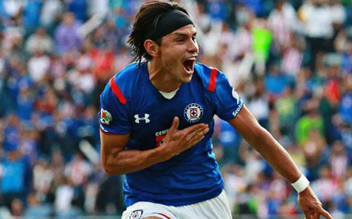 17-JERRY FLORES