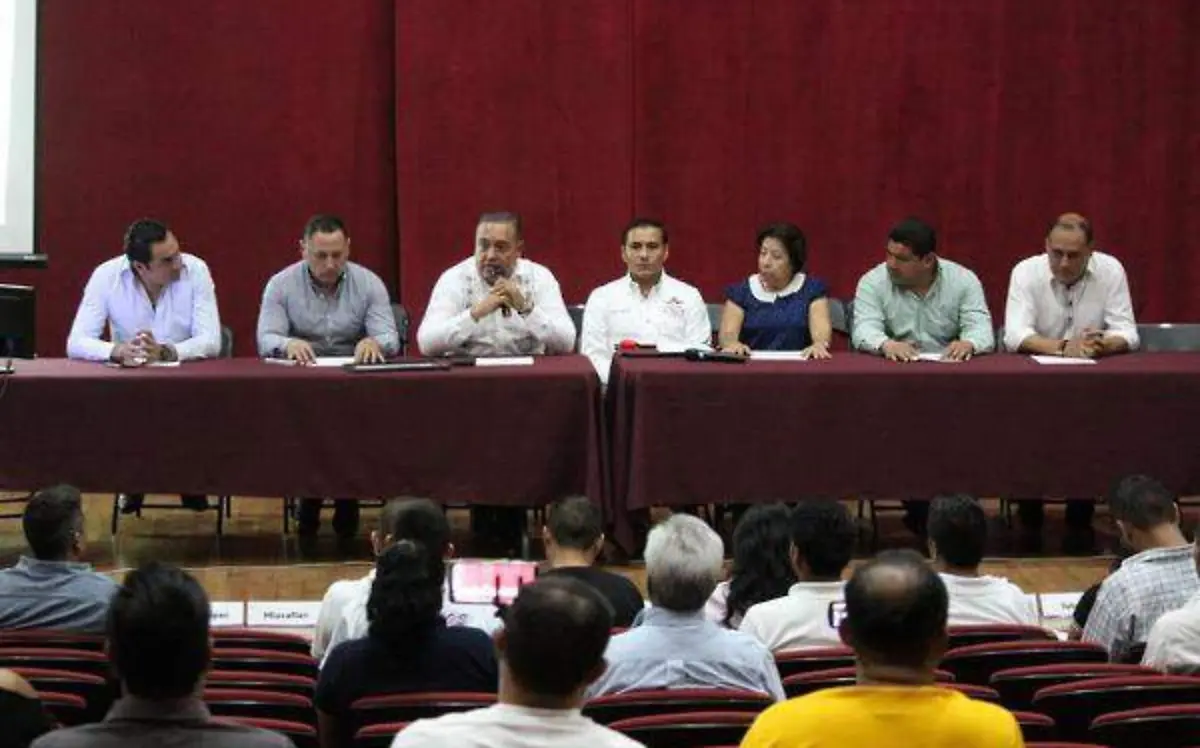 El titular del Indem aseguró que ante la falta de recursos, la solución será tocar puertas Óscar Garagui
