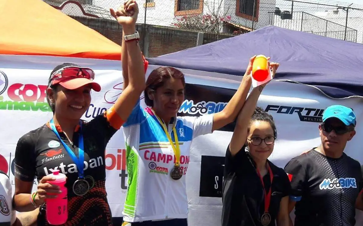 La ciclista morelense consiguió el tercer lugar de la carrera.