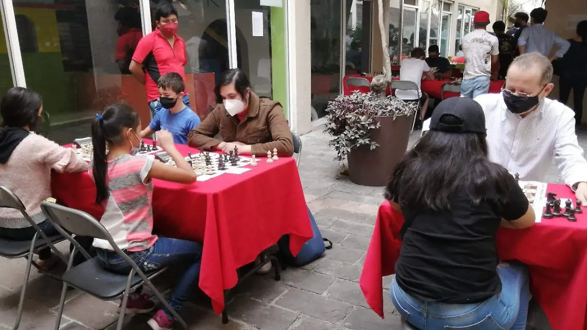 01-AJEDREZ CUERNAVACA-F-ROGER