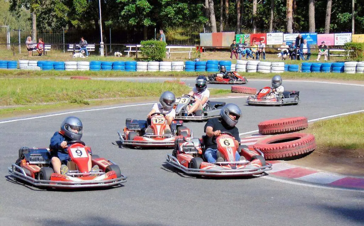26-GO KARTS