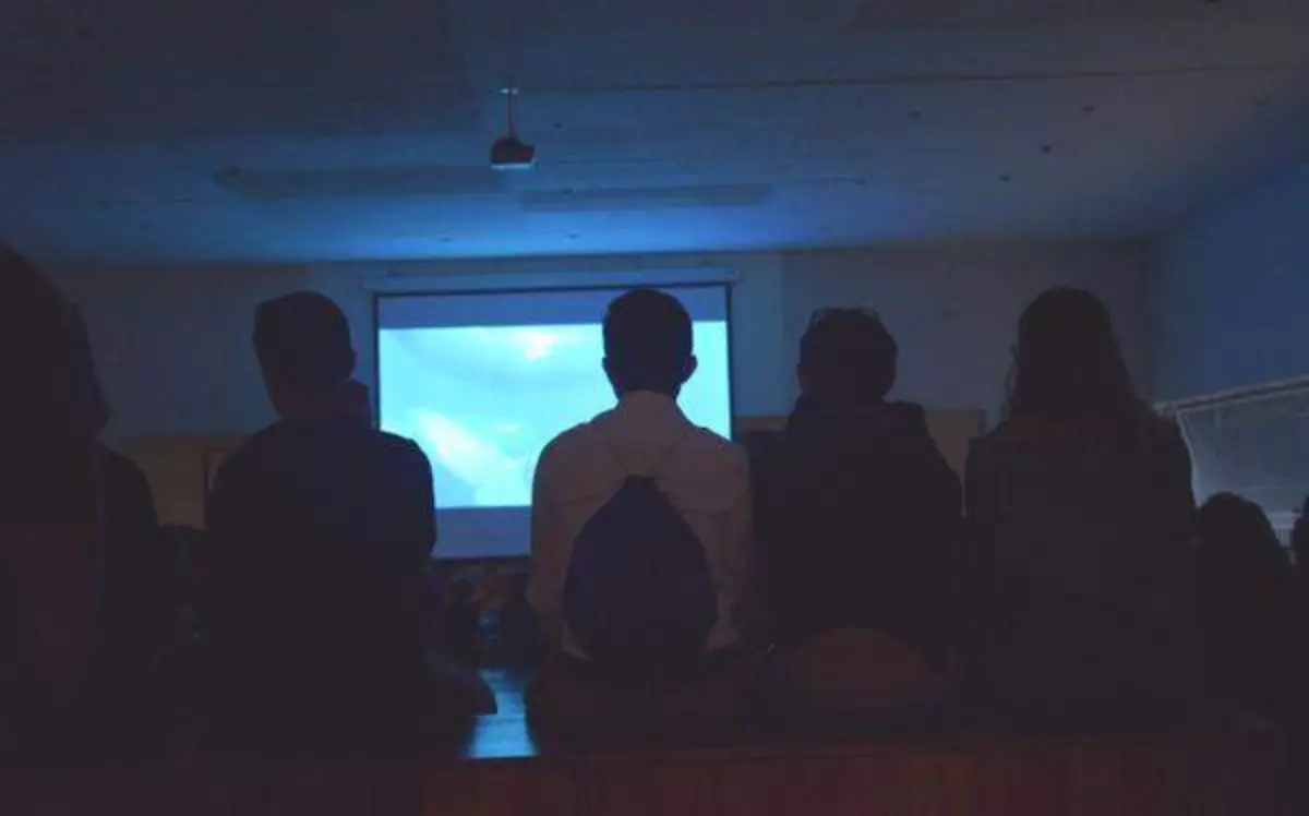 Todos estuvieron atentos a la proyección