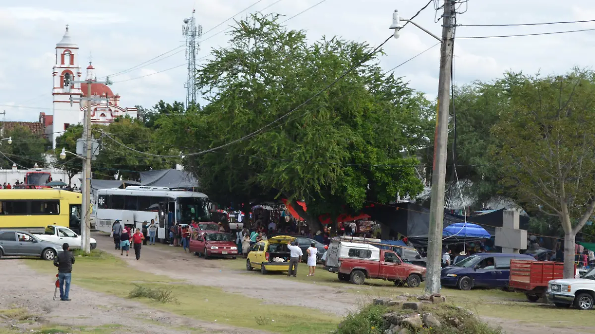Conviviendo con los del pueblo.