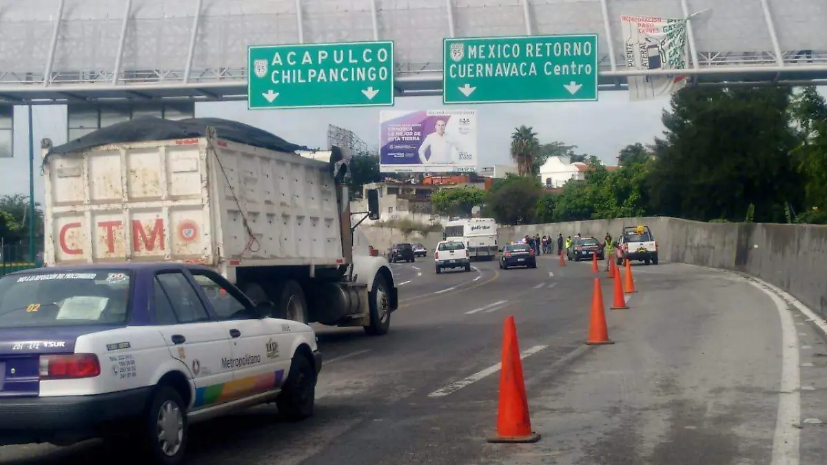 Socavón Paso Exprés (1)