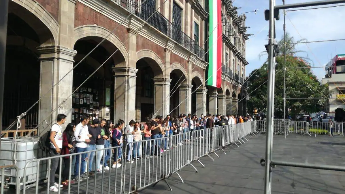 FEUM toma Palacio de Gobierno 3