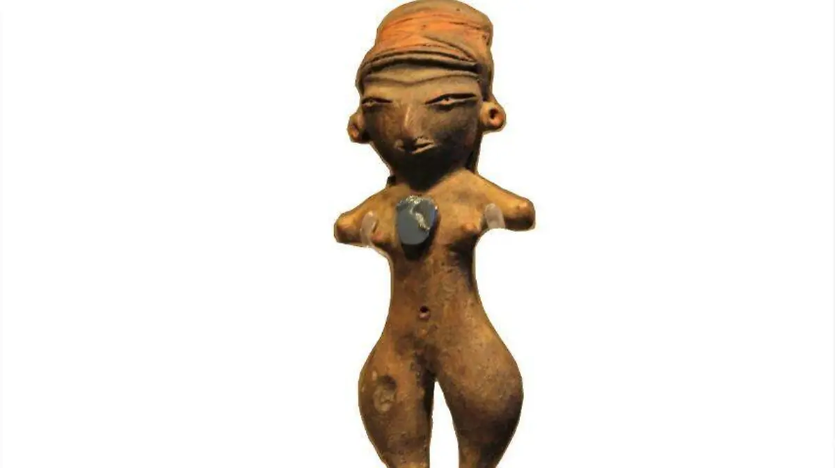 Figurilla de Tlatilco con un espejo sobre el pecho. Sala del Preclásico, Museo Nacional de Antropología e Historia.