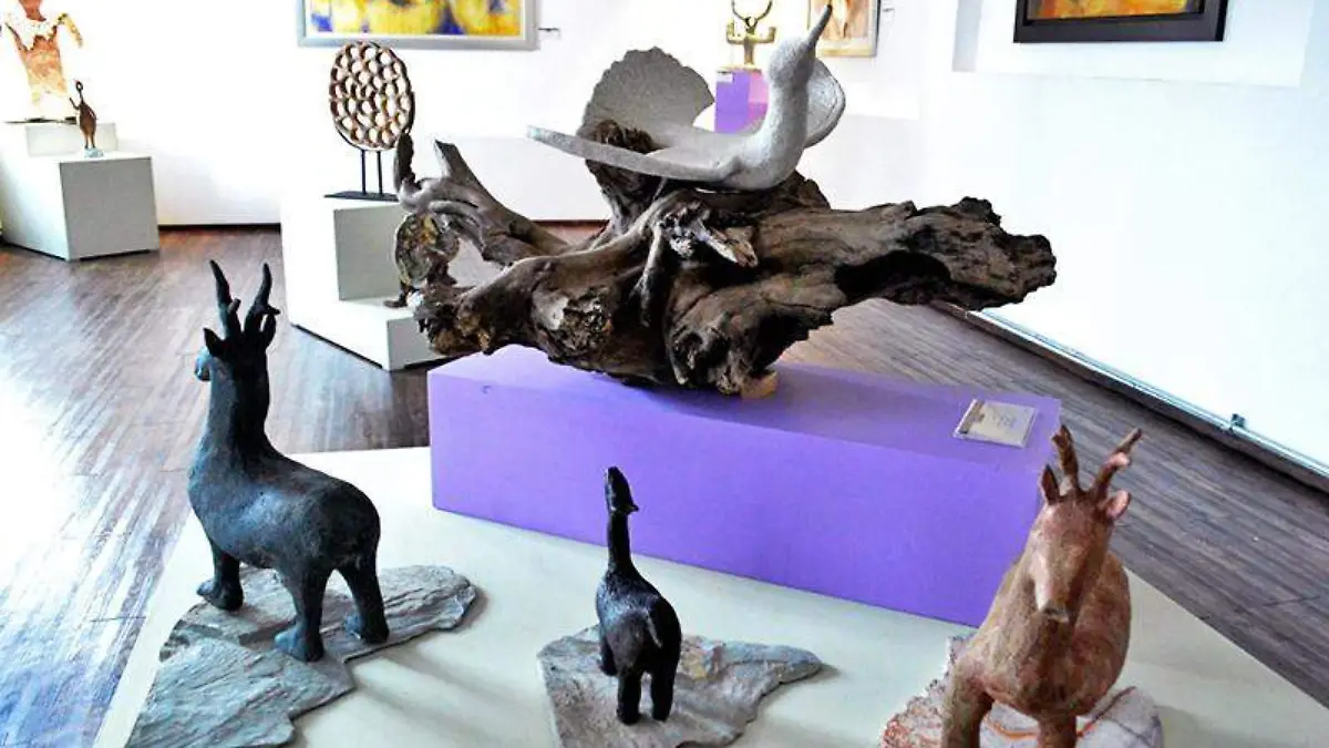 Esculturas que forman parte de la muestra.