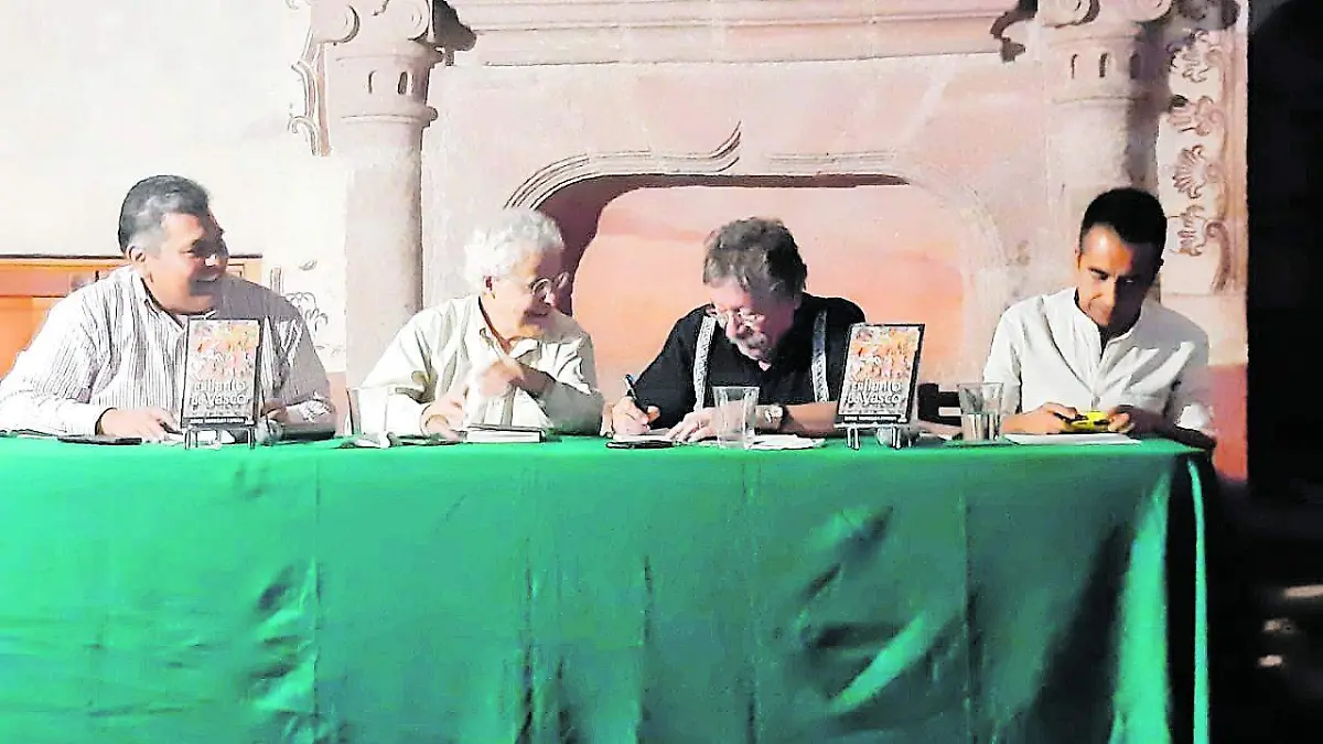 De izquierda a derecha: Mario Martínez, Julio Branchi, Jorge Mungía y Carlos Cuéllar.