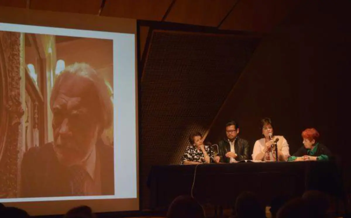 Durante el homenaje, se proyectó una foto de Francisco Maza- capturada por Fernando Soto