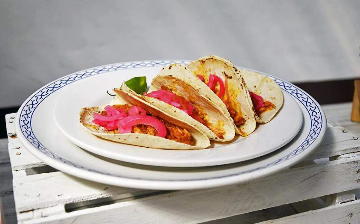 Exquisitos tacos de cochinita pibil MARITZA CUEVAS