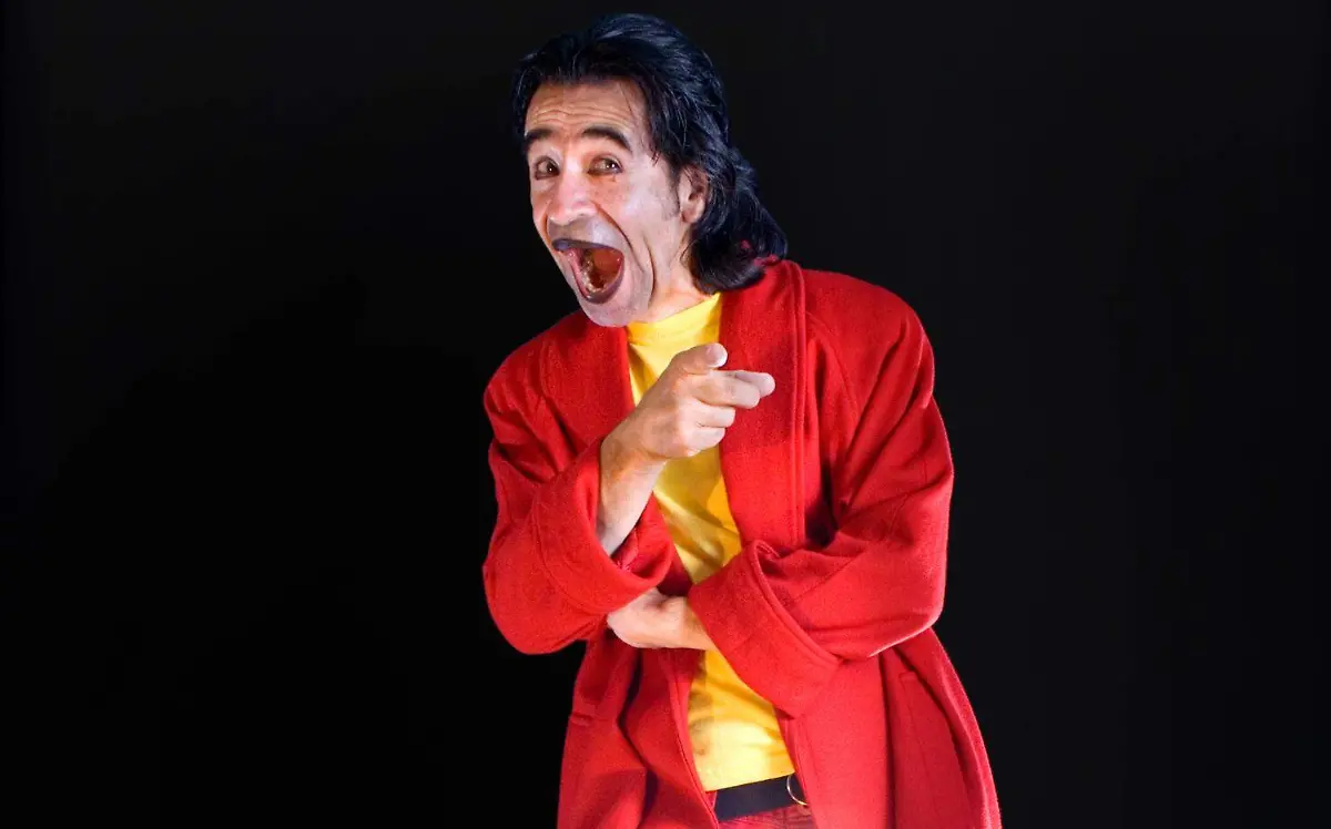 Presentará su espectáculo El último parisino y otros chismes