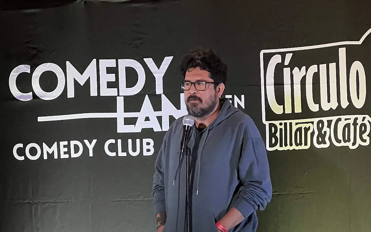 Stand up (3)