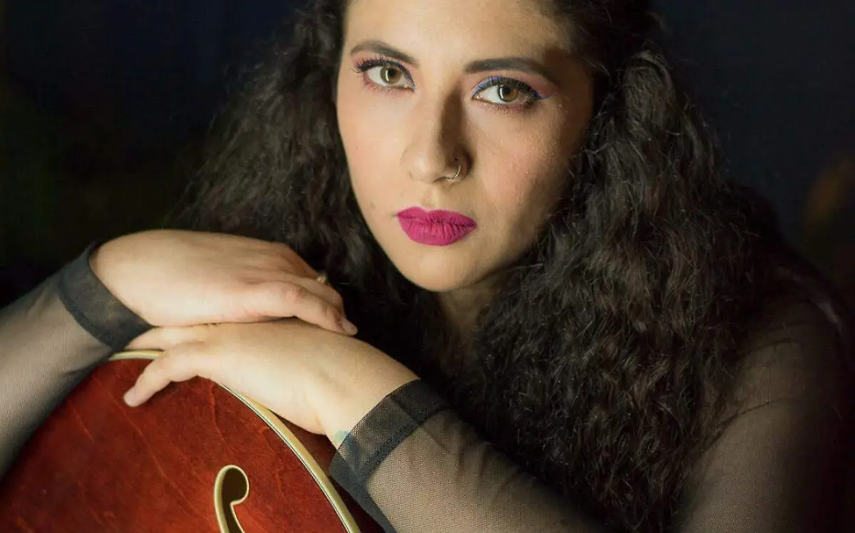 Lanza el tema “Corazón vagabundo” de Caetano Velos