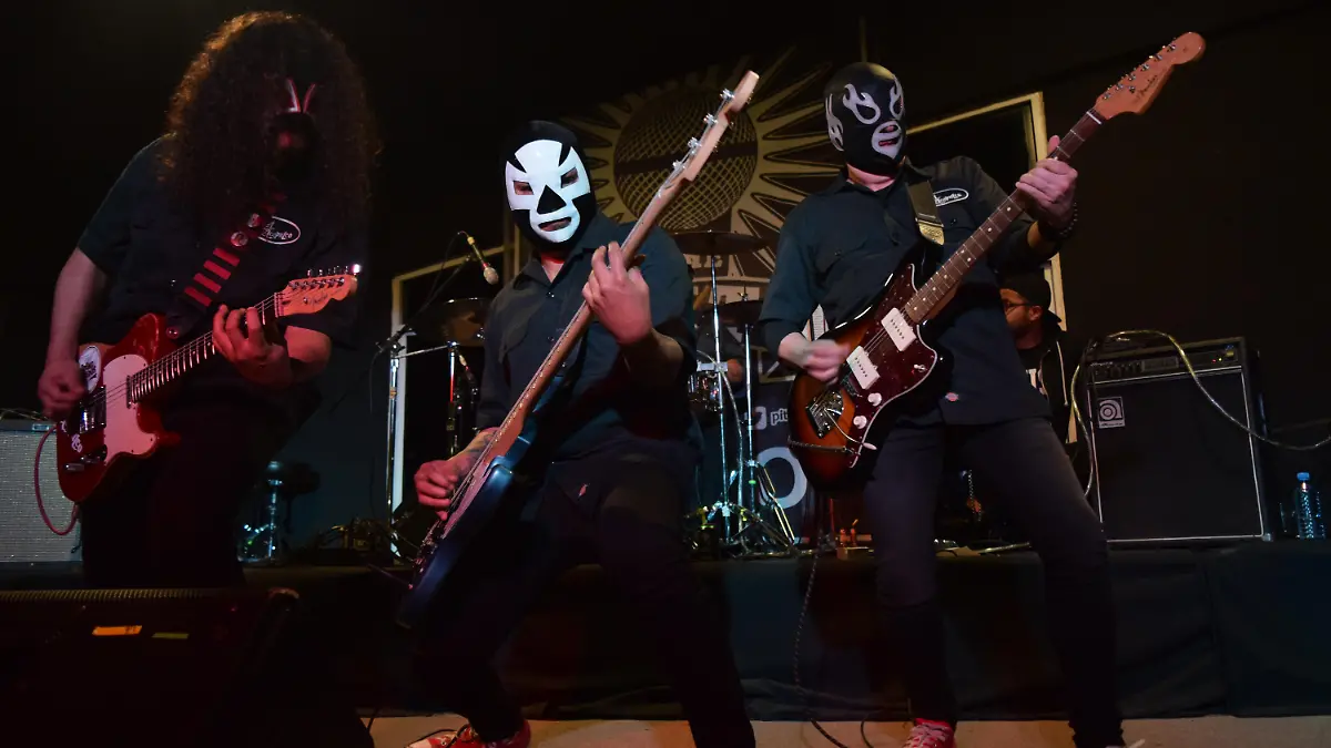 Crunchy, Sr. Ramírez y Reverendo.