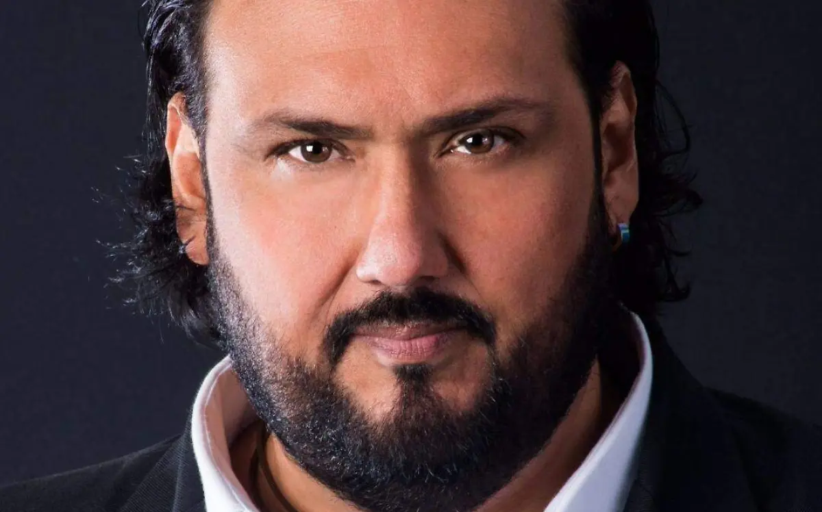 Umberto Veloz, tenor mexicano