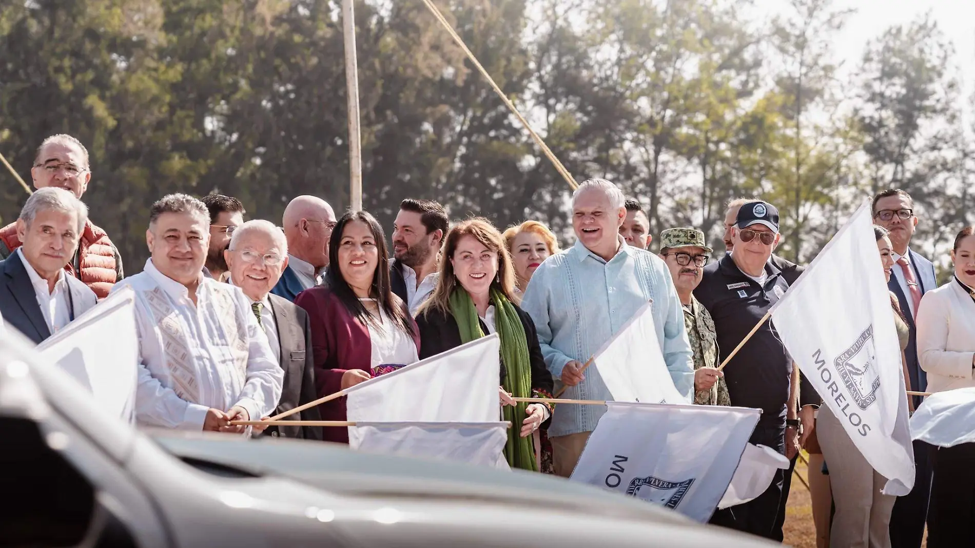 Margarita-gonzález-saravia-encabeza-entrega-de-patrullas-cortesía-gobedo