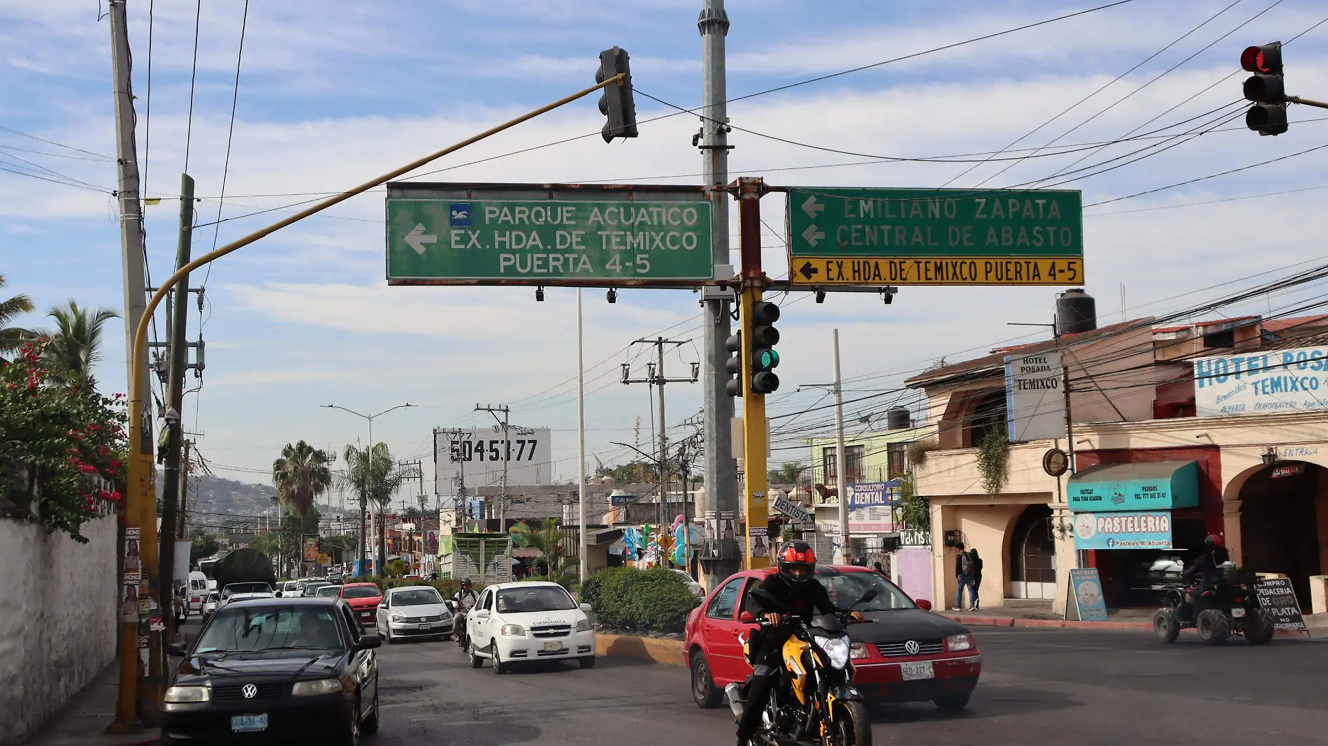 Temixco-aspectos-de-la-avenida-Zapata