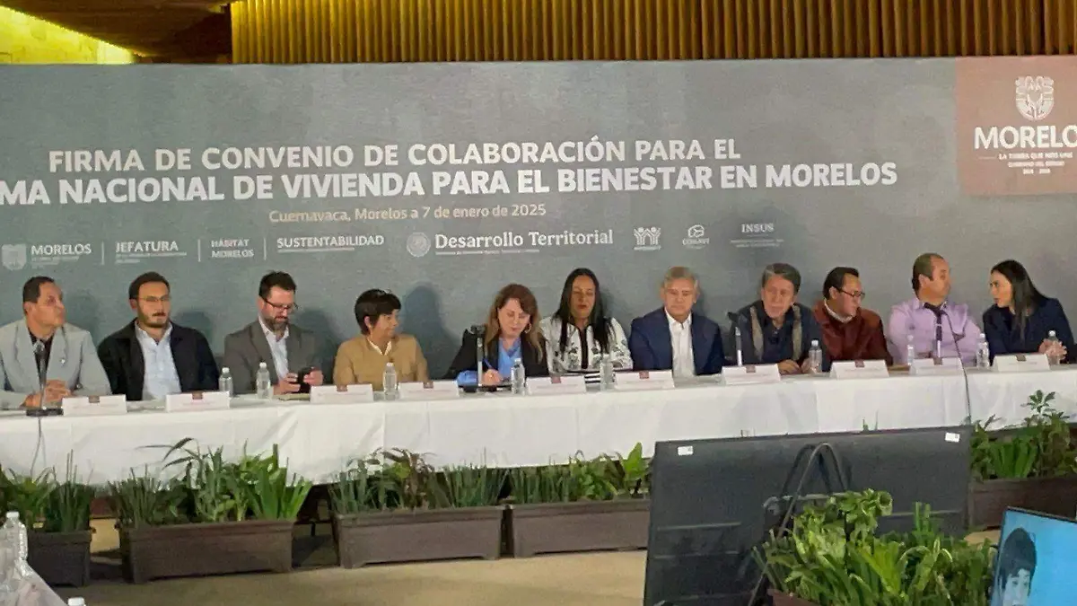 firma-de-convenio-gobernadora-de-morelos