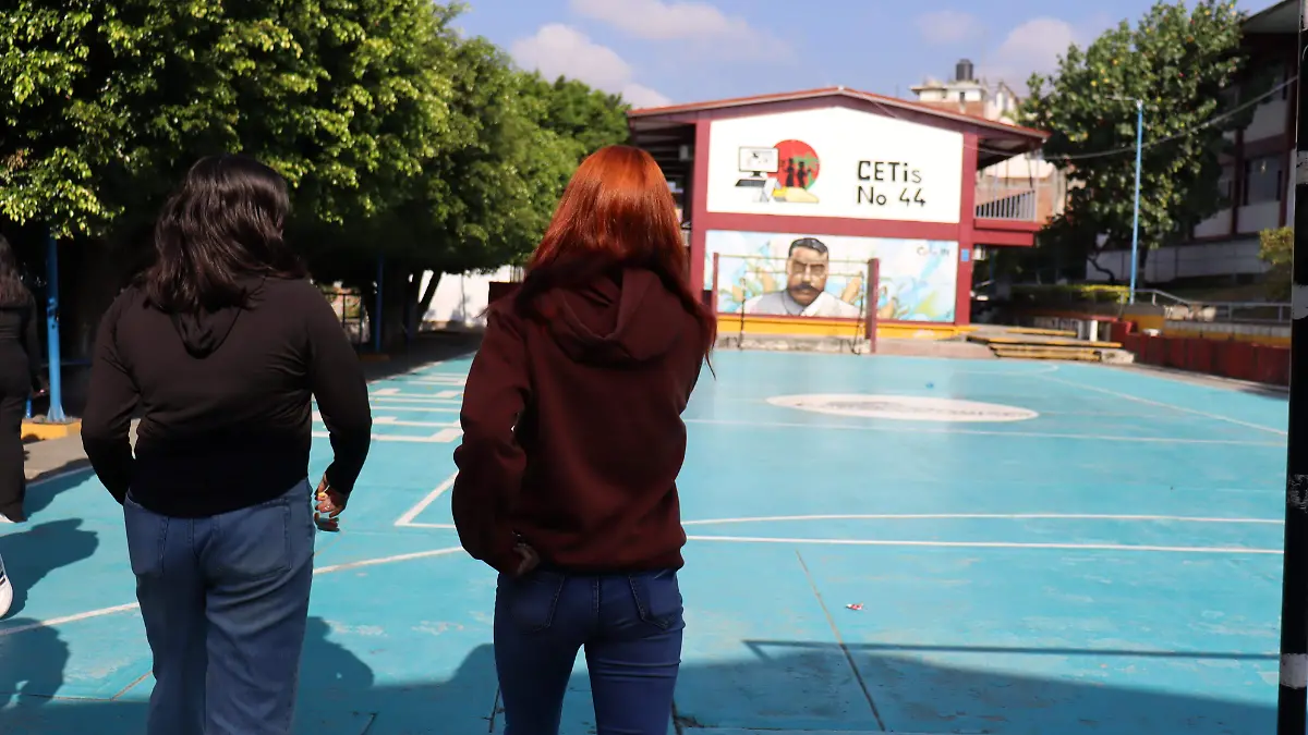 escuela-nuestra1-luis-flores