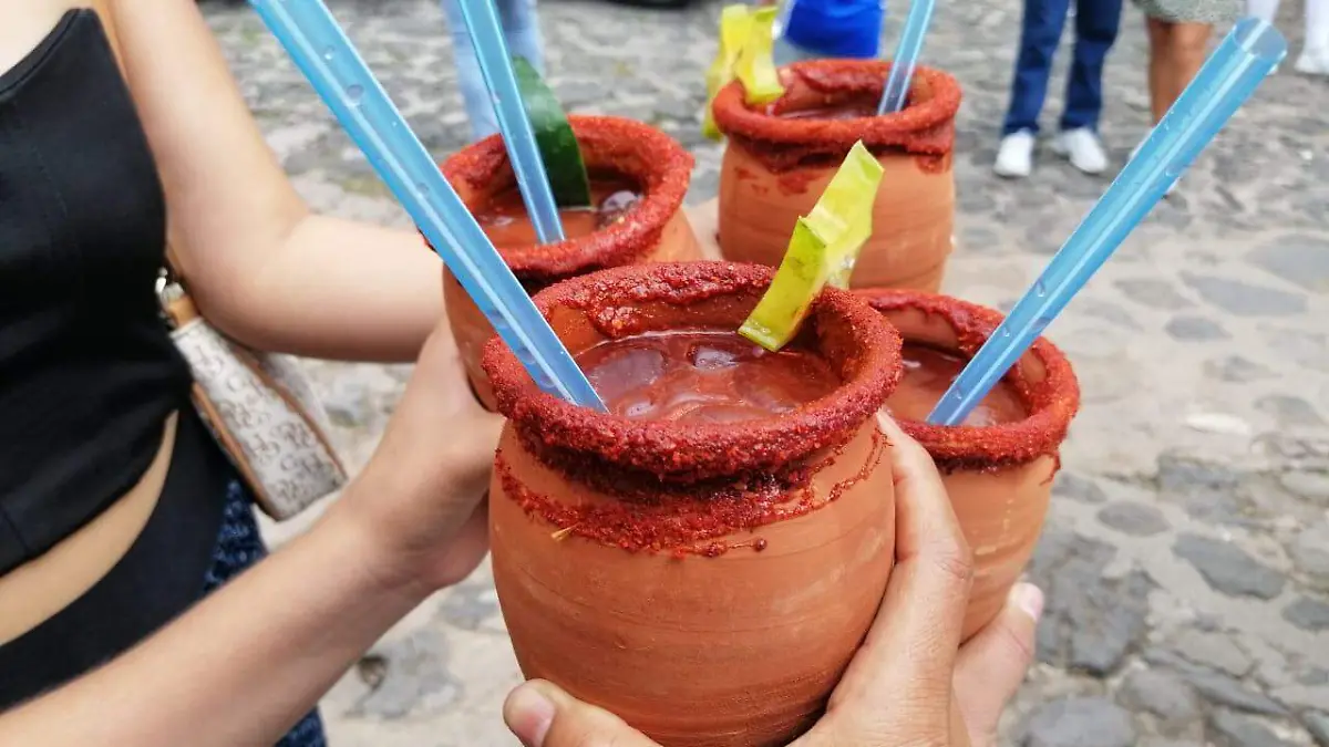 alcohol-carnaval1-luis-flores