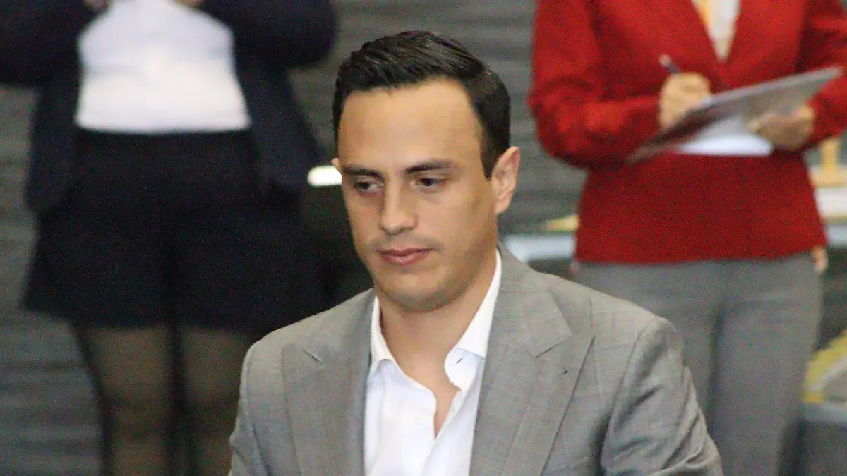 diputado-desafuero1-luis-flores