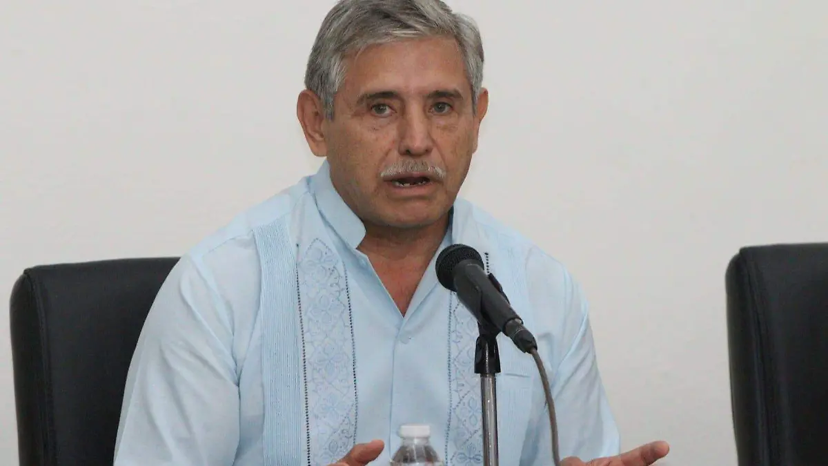 uriostegui-denuncias1-luis-flores