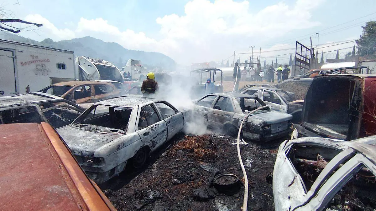 incendio-vehículos-huitzilac (1)