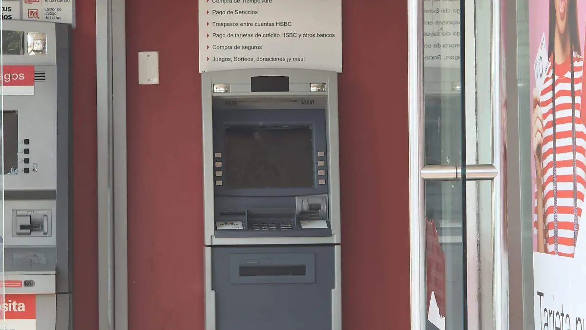 cajero-HSBC-Temixco-dañado-cortesía-Daniel-Portillo