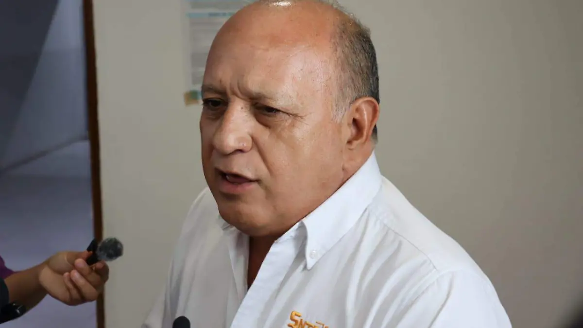 joel-cleotilde1-luis-flores