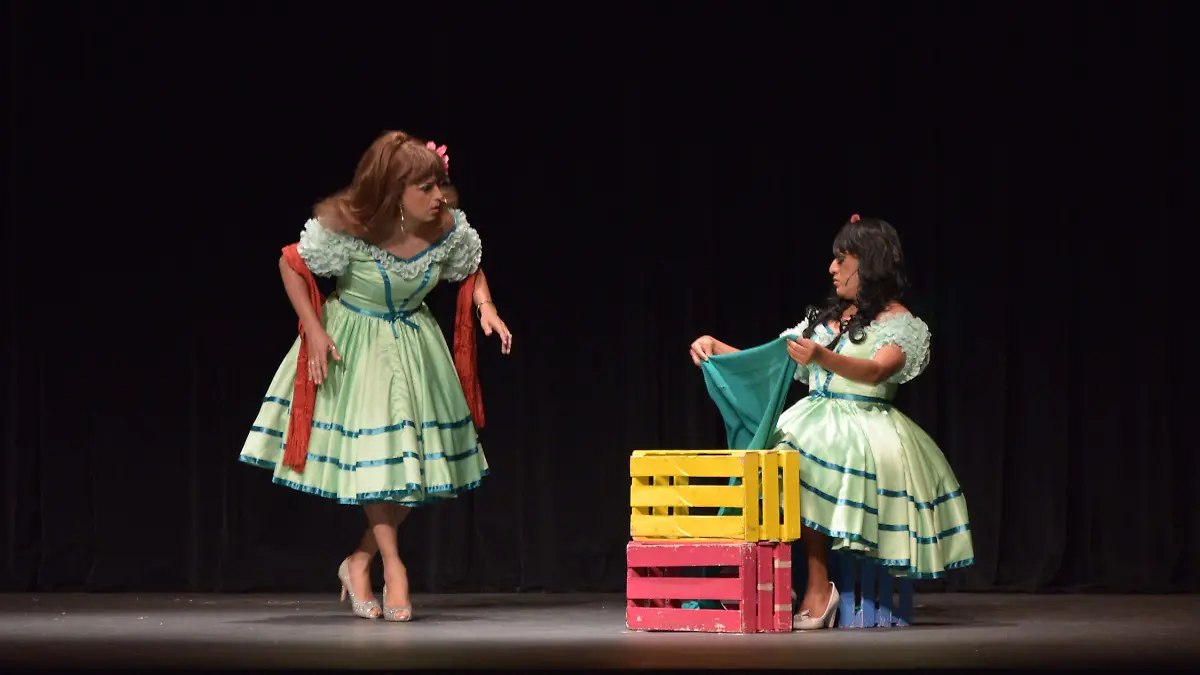 la-guayaba-y-la-tlayuda-teatro (1)