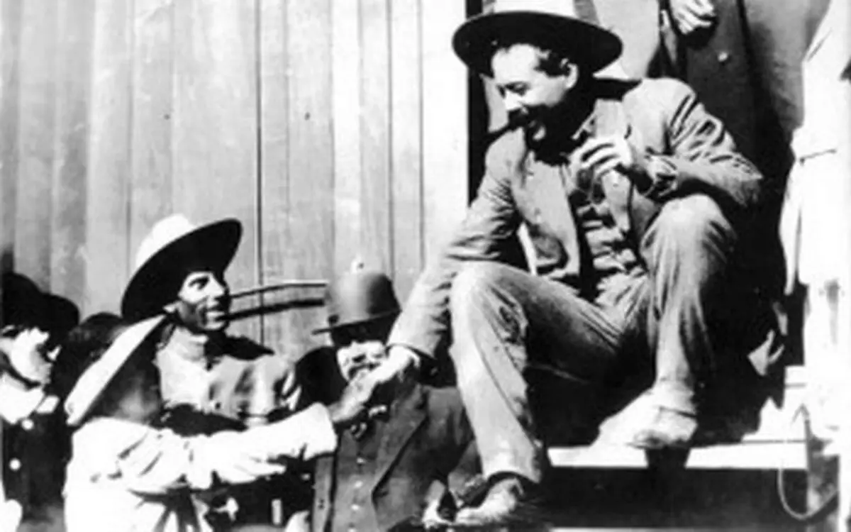 la-historia-novelesca-de-un-comandante-revolucionario