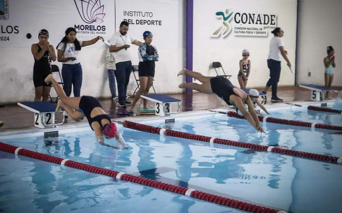 08-EN NATACION-F-INDEM