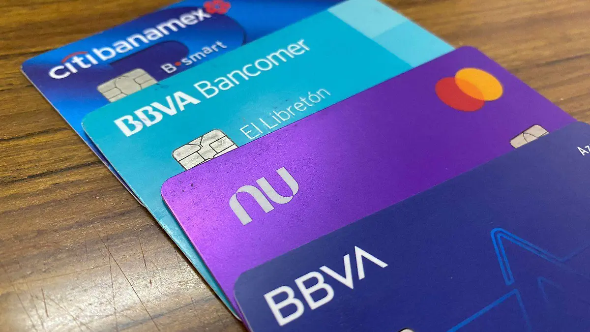 AGUS-F7J La legisladora federal Jessica Ortega llamó a la ciudadanía a darle movimiento a sus cuentas bancarias (2)