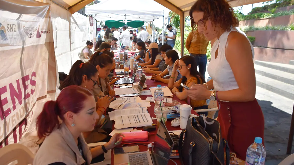 jóvenes-construyendo-el-futuro-vacantes-archivo