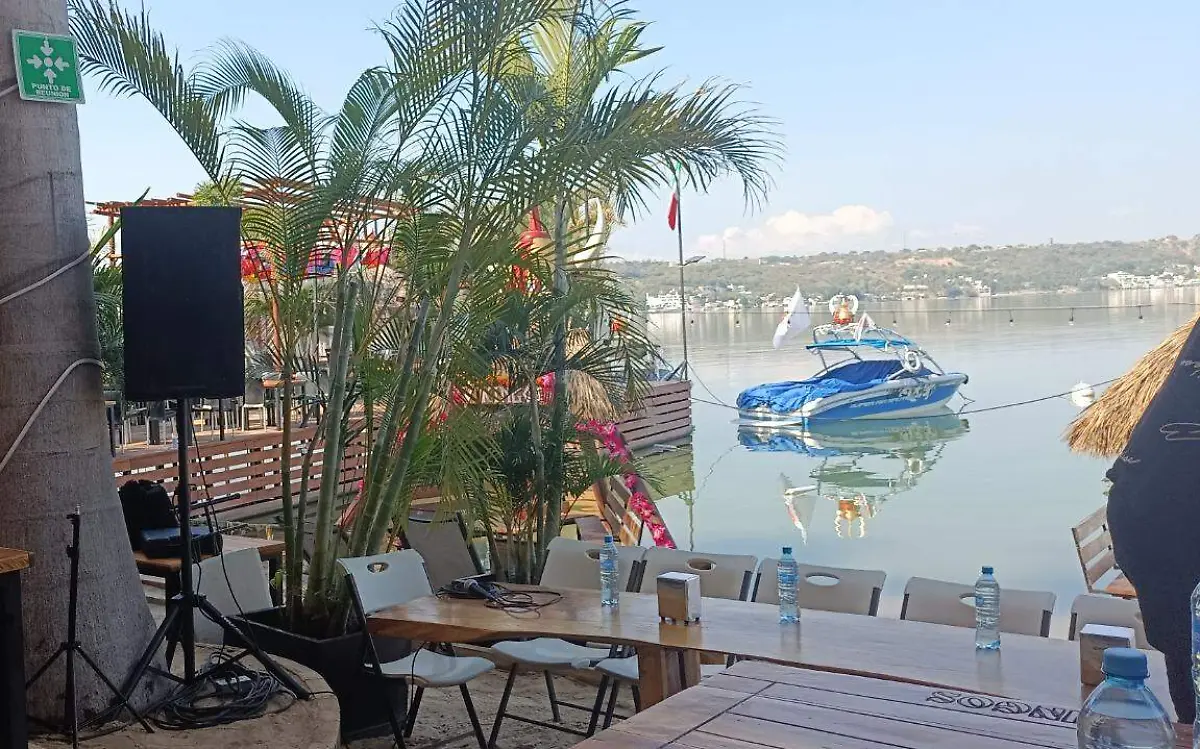 restaurante-de-tequesquitengo
