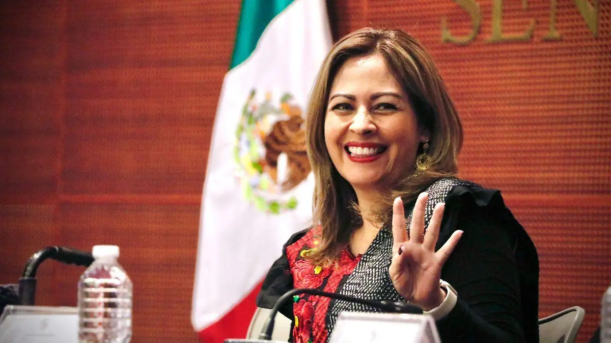 lucy-meza-senadora-por-morelos-