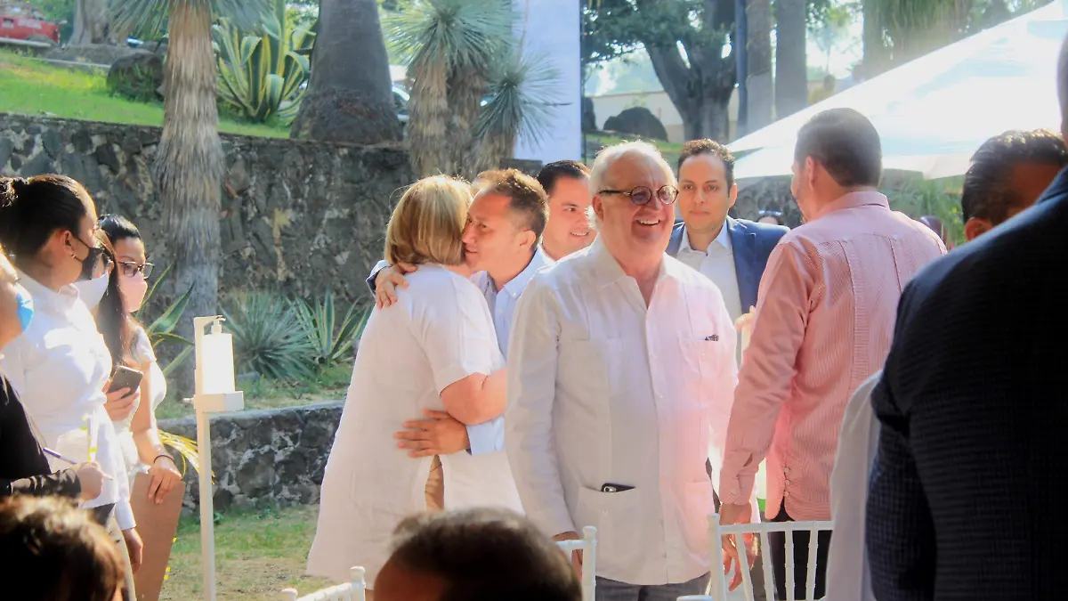 graco-reaparece-agustin