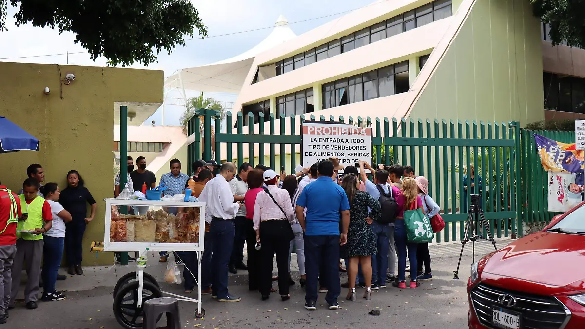 padres-de-familia-contra-distribución-de-libros-de-texto-gratuitos-archivo