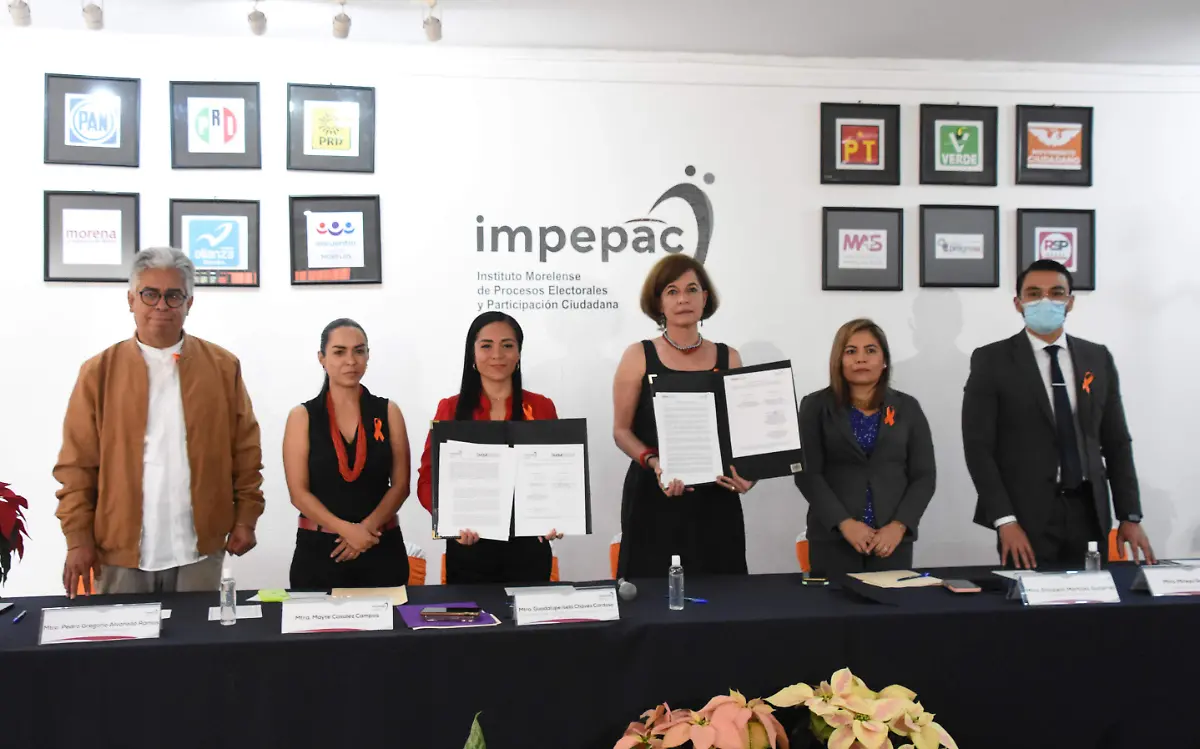 FROY-F05A Signan convenio el Impepac y el Instituto de la Mujer  (2)