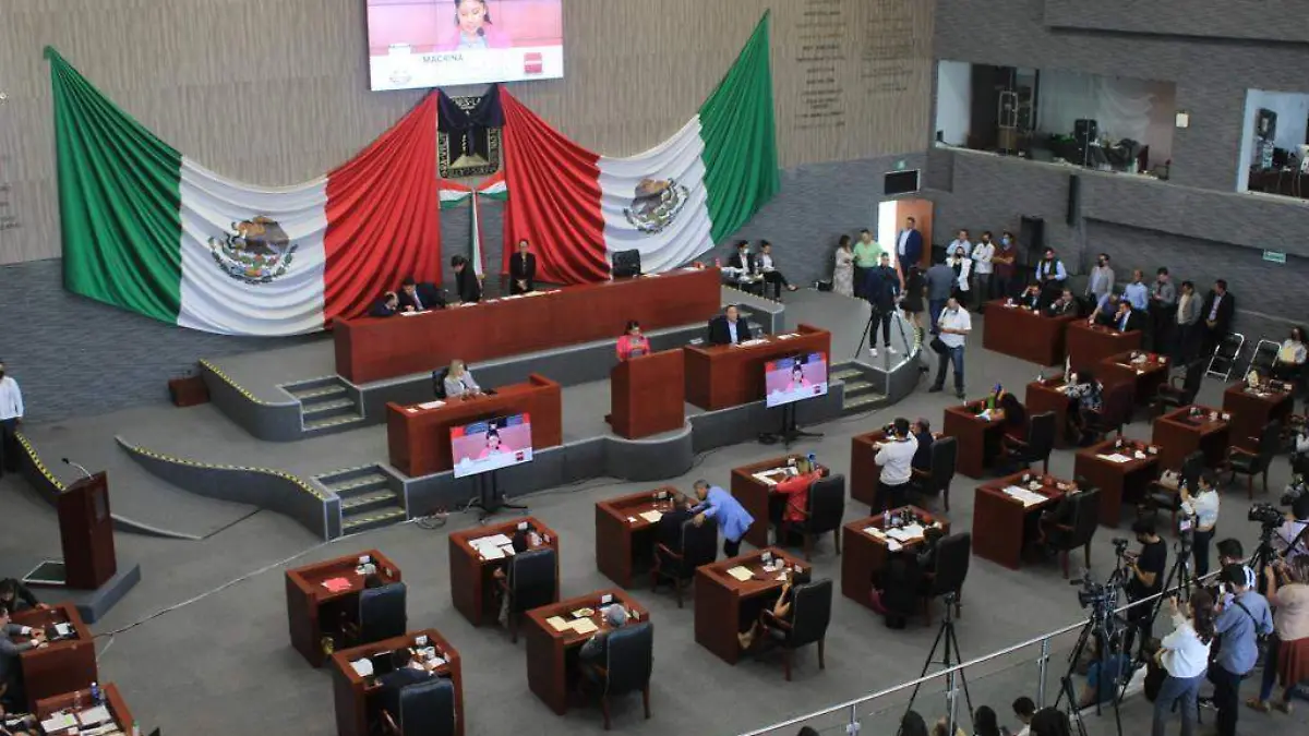AGUS-F6R falta que el Poder Legislativo remita el paquete fiscal del gobierno (1)